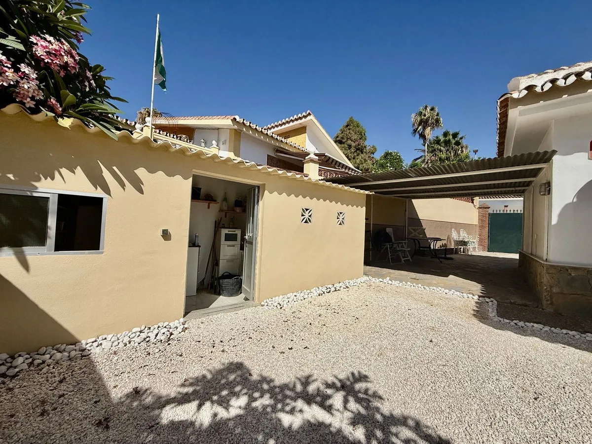 2d6b923c-565f-45ce-ba35-d2f0744672b4