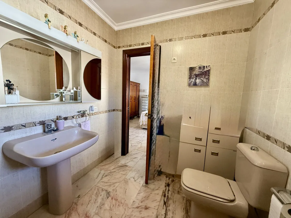 62717dca-0ddc-4b04-b308-19a8429bb471