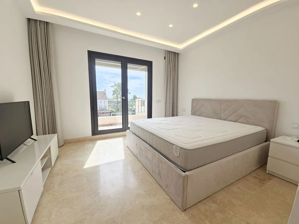 2a326a39-8d90-4051-a495-c298c6b11dd3