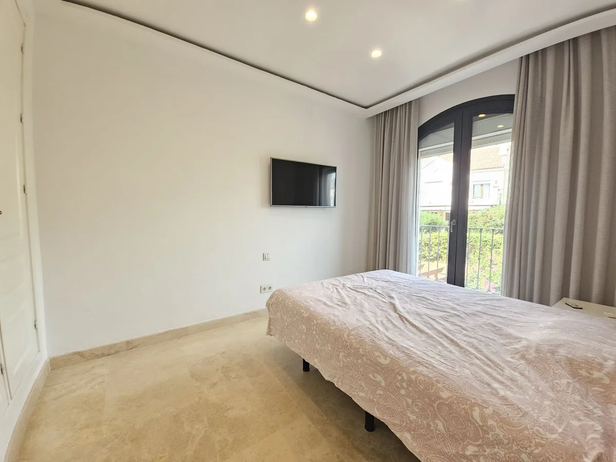 376417ef-a22d-45d8-a699-d1729e1f9614