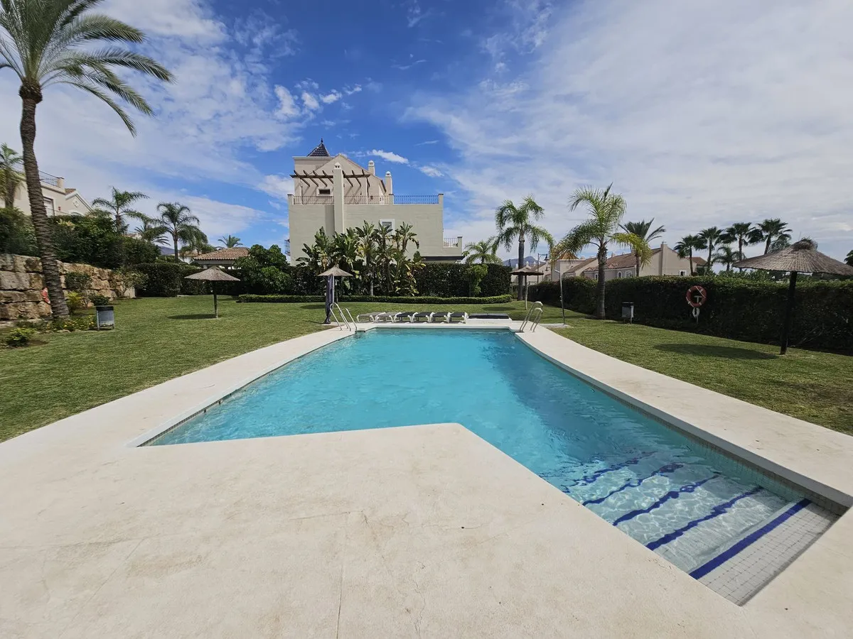 57b8ec24-761e-4fe3-9a26-74669e91554a