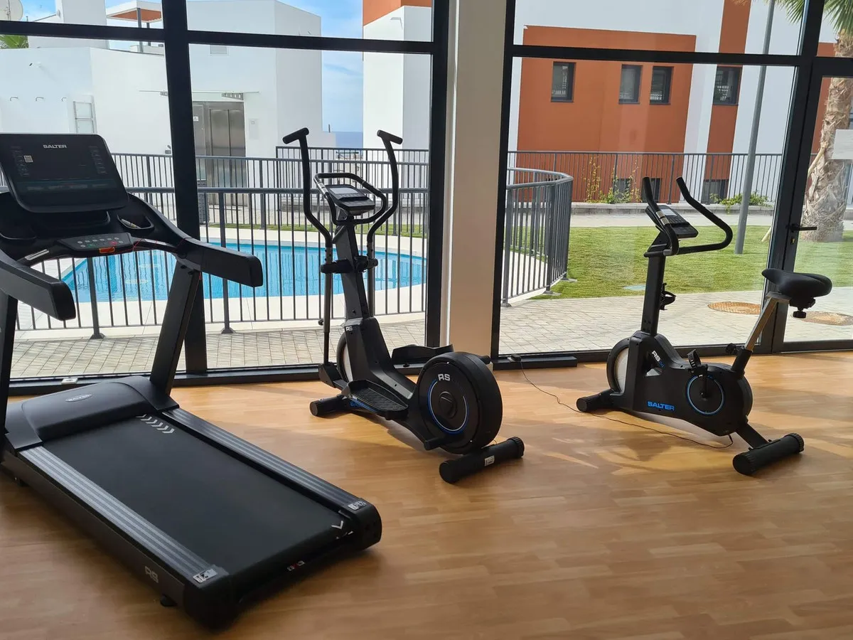 ecdb6d52-ae68-4cbf-87d3-c495bd895ddd