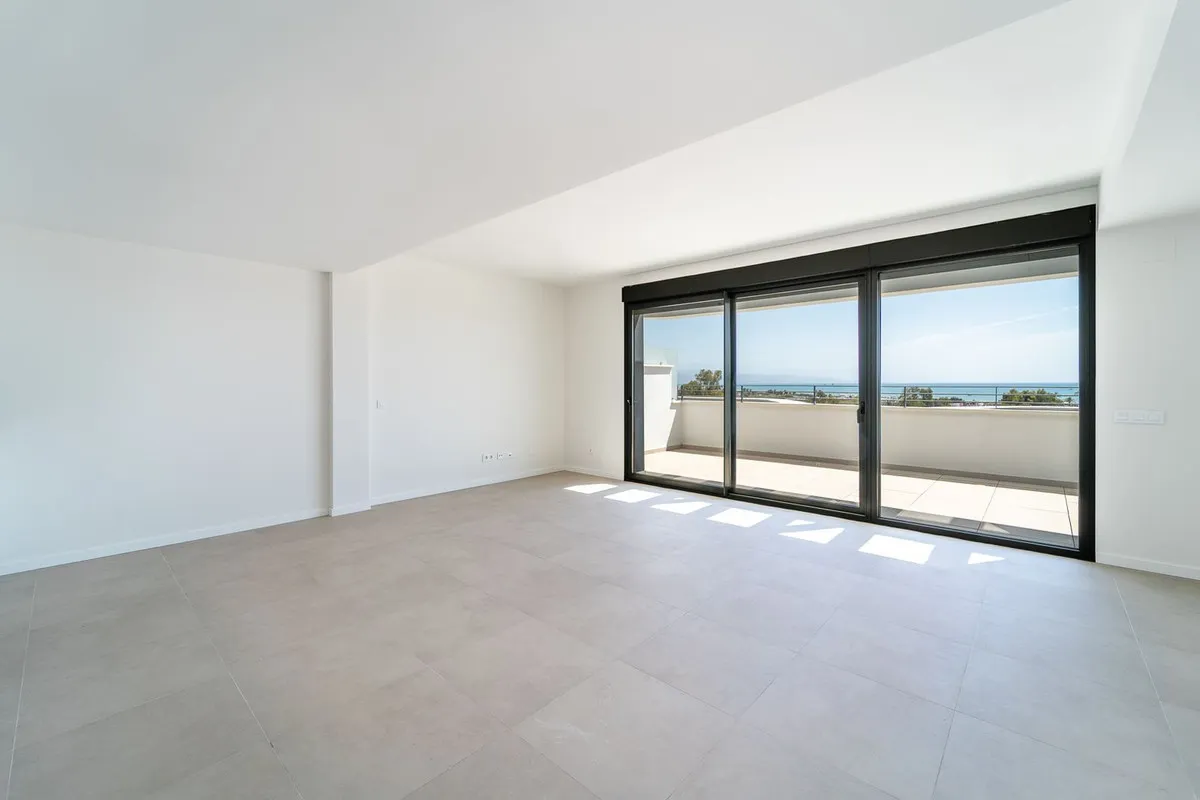 14c3354b-3821-4df2-8d56-fddc8f987c2a