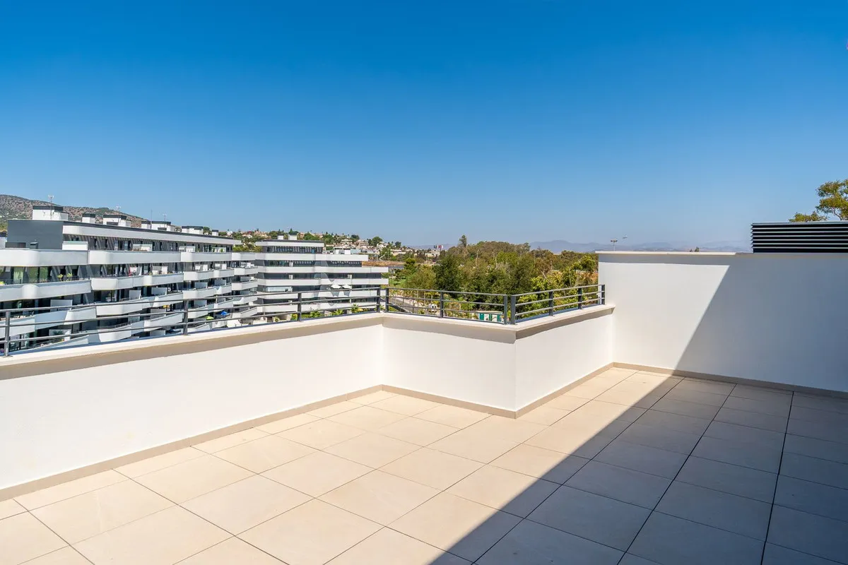 34767cf3-c9c1-4801-9bb1-6d47b25c5c71