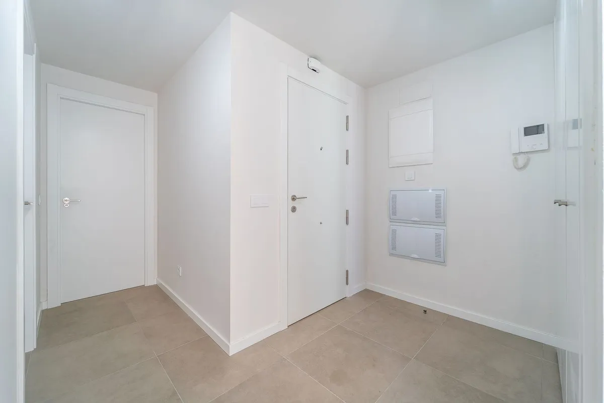 6c532381-3d58-4c2b-8e91-9c6963fb2446