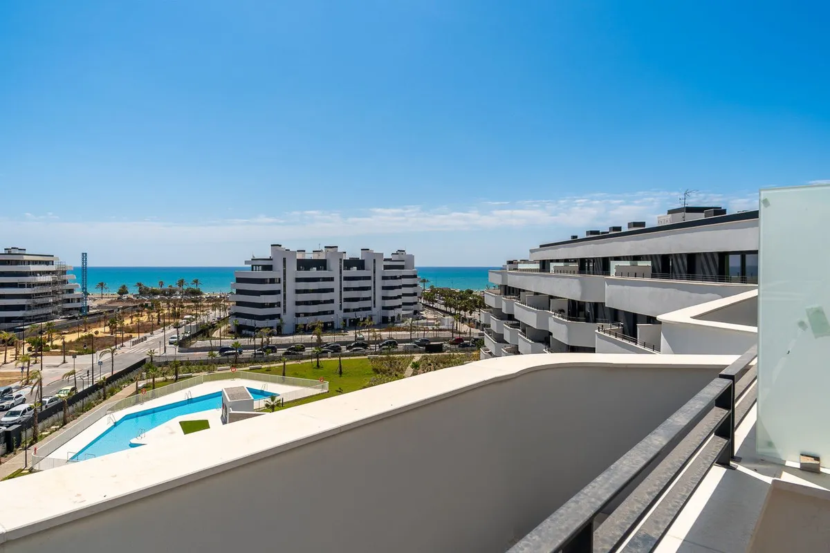 efbdd730-a85c-418a-84f2-fa76fe1d906f