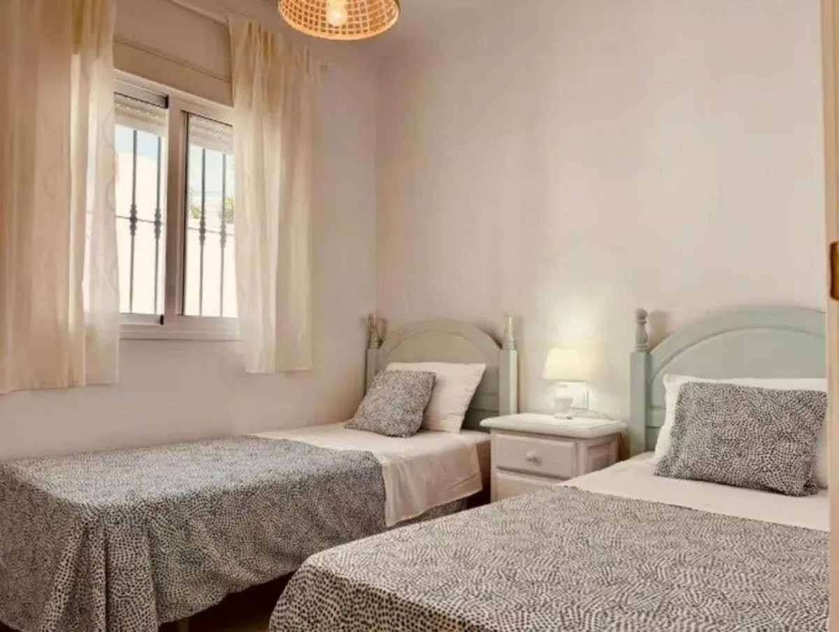 2aa12bb6-1cdf-4495-ac29-3fc16c0e17f7