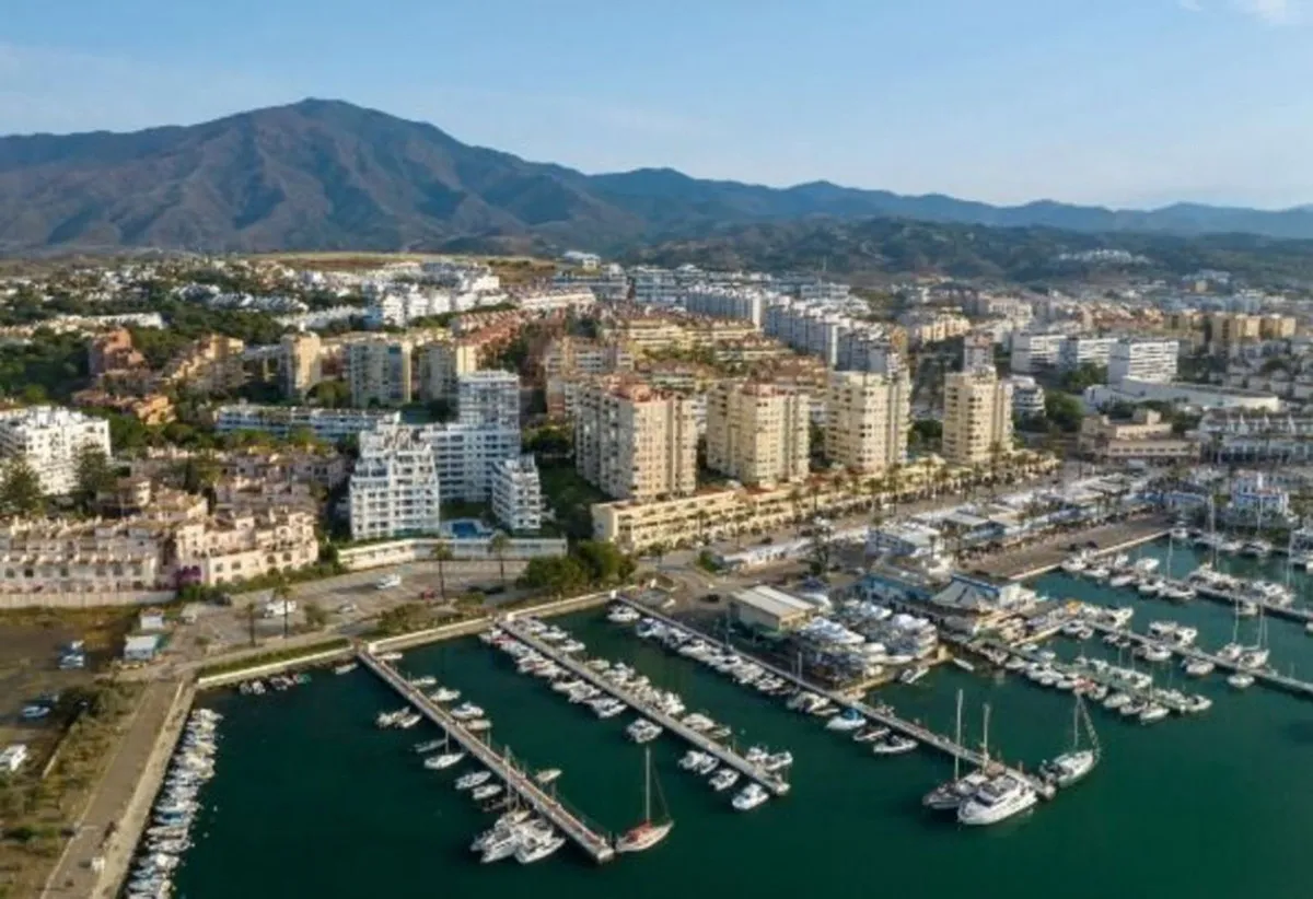 cb81883e-44a1-4bc7-86ee-6cc99abb2db8