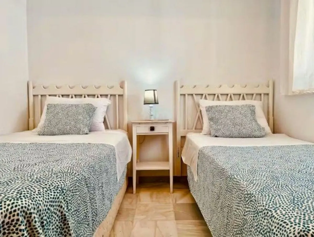 ee61e518-324c-42c8-8c58-59b1499639a8