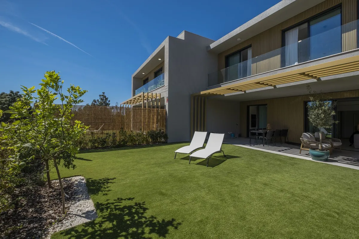 2b3071fe-14b7-4d22-8465-b5d450776791