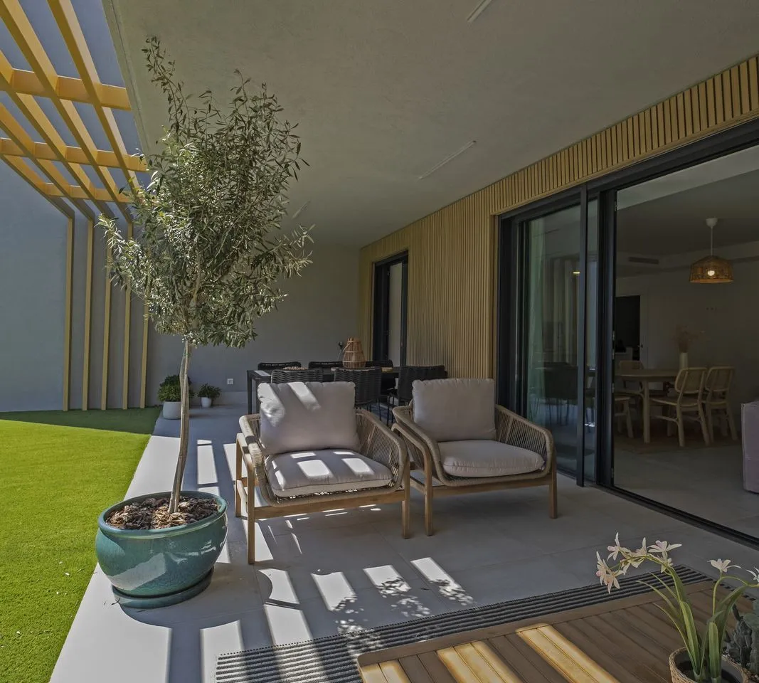 85d73d34-a2bc-4694-a03e-06092f2edbe3