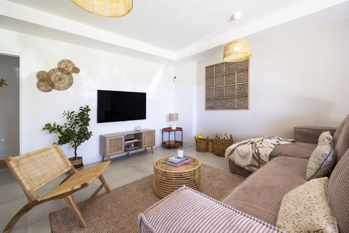 b69c8e14-5947-4366-8c61-365abdcea62c