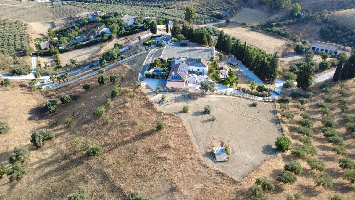 a0ddb61b-01f9-4fd2-bc69-f7ee3119be3b