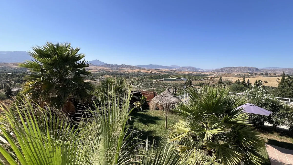 cb12db7c-3a1b-4b59-a90a-828173f7c35b