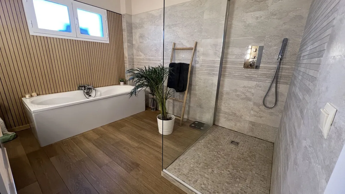 eccdf878-75a1-484d-a377-ff6a1876440b