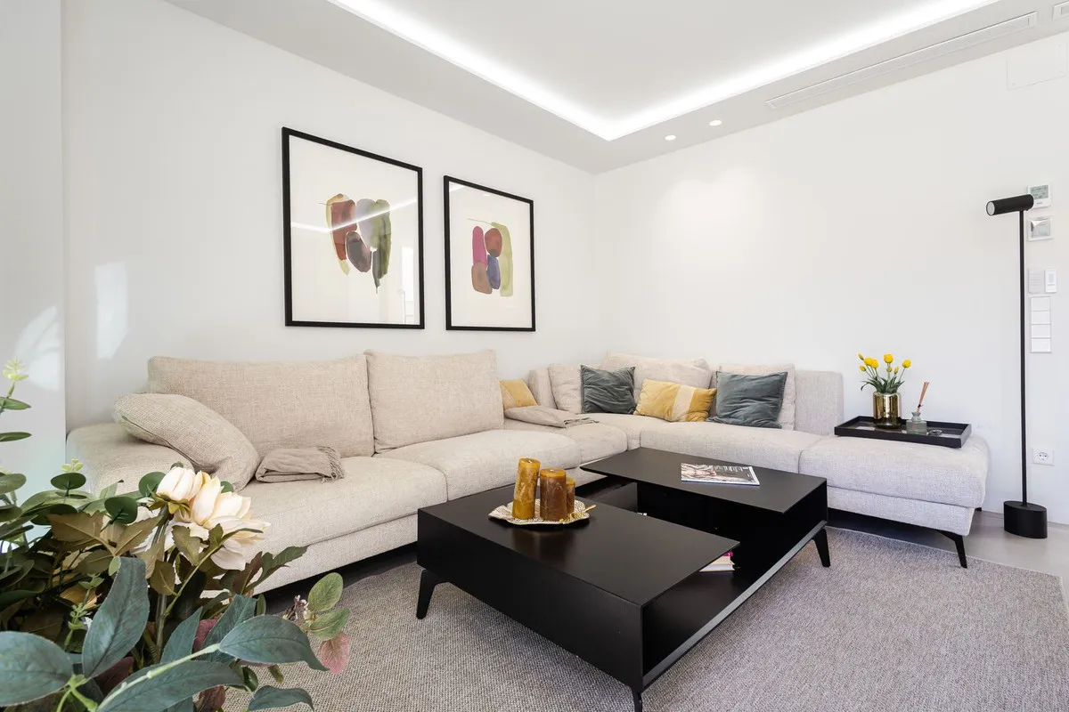 bfa05b7d-a953-401a-98b2-7cd87bb2f4d5