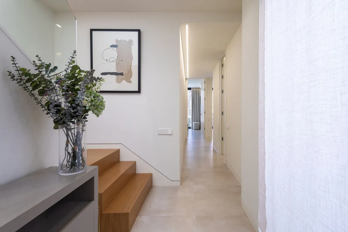 c2417b8e-9c4b-454c-a159-af465f249830