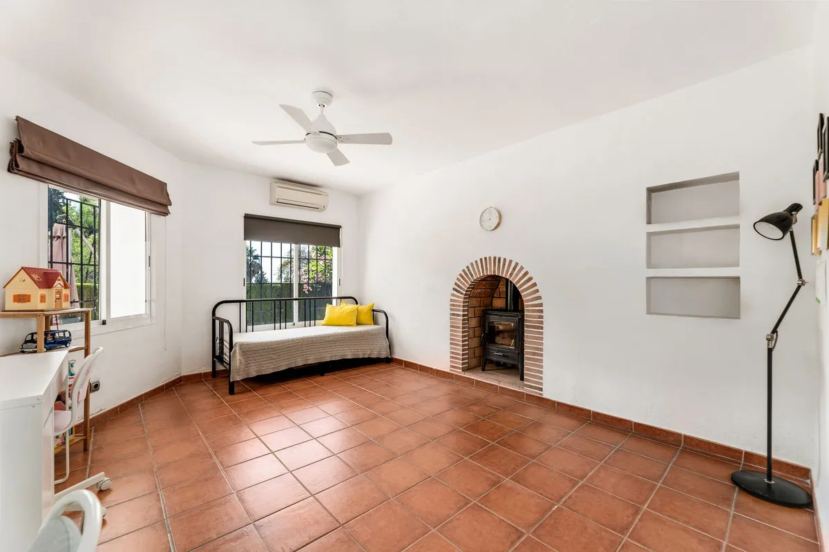 7aaf03a4-aca4-4f90-b345-70b9ca870b8a