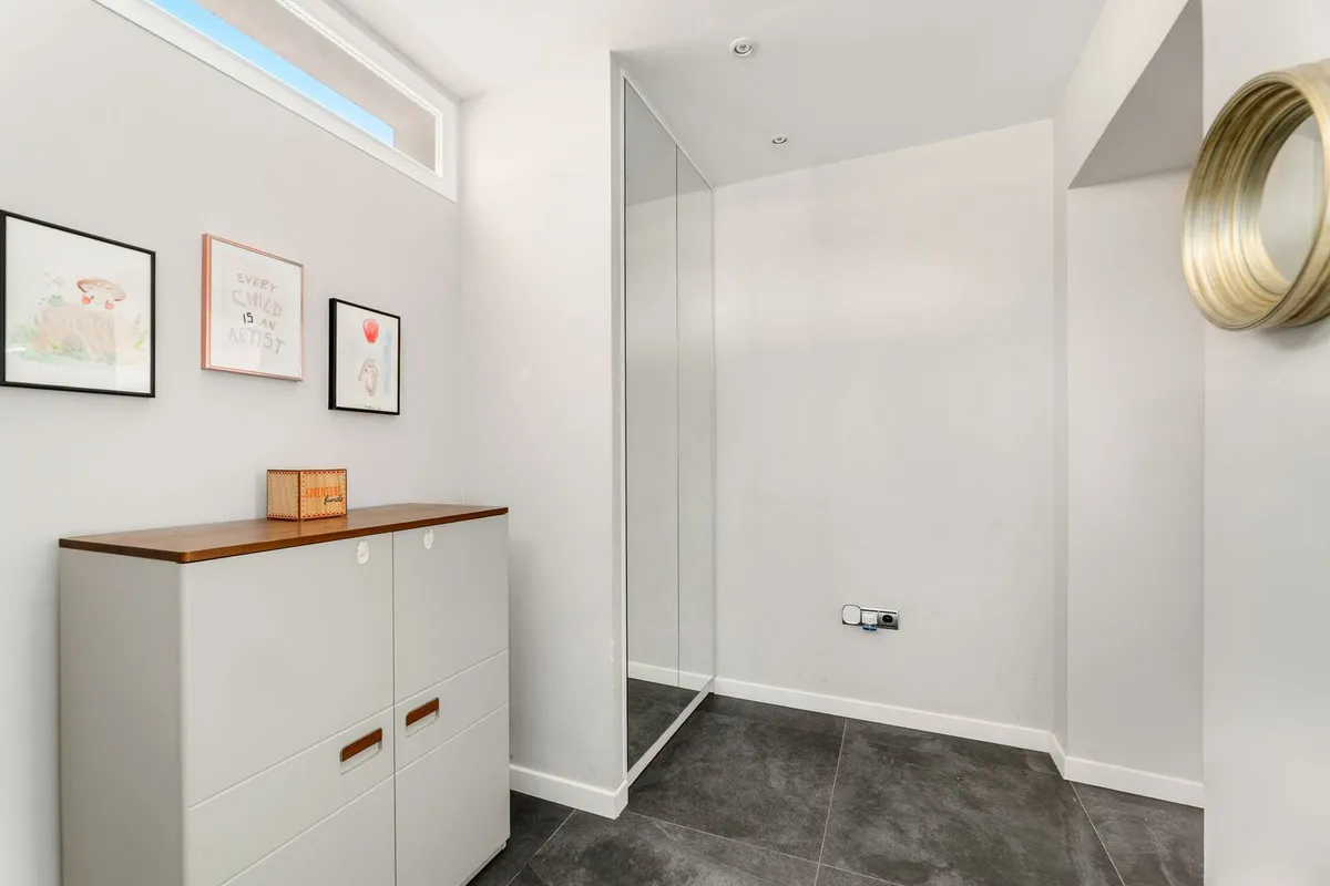 febb0f04-e259-4bcb-93b4-f0d14e6b70c6