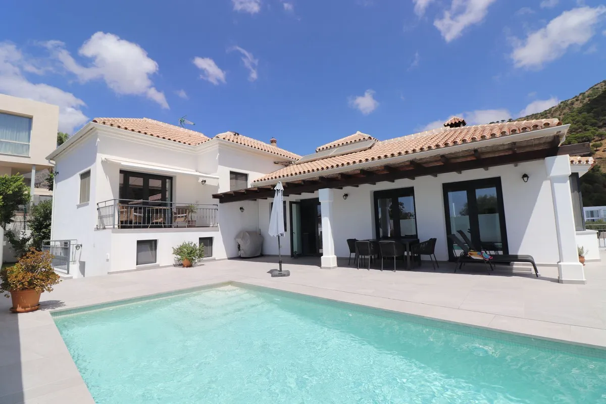 3d36e22a-ea5b-46e4-be2c-d872e9f80cd1