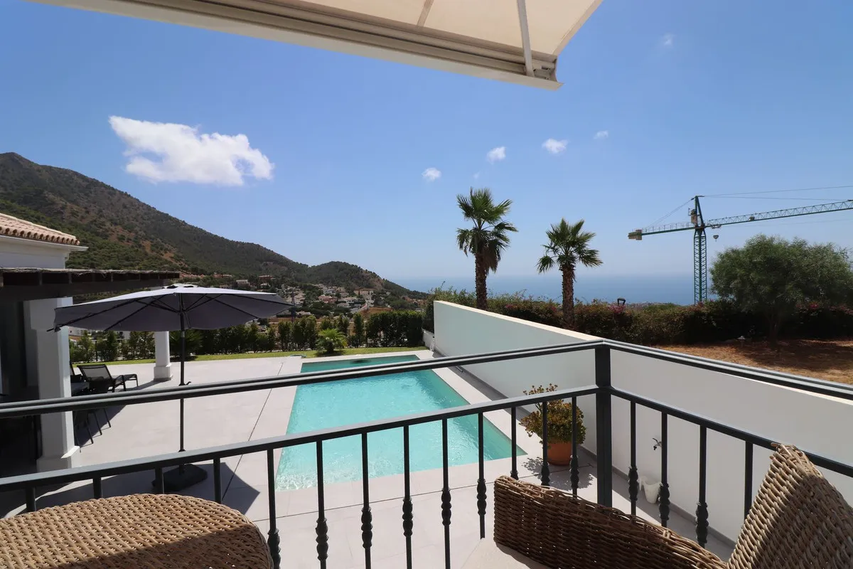 63bcccf8-bcc4-4fee-86a5-fb8dd226404c