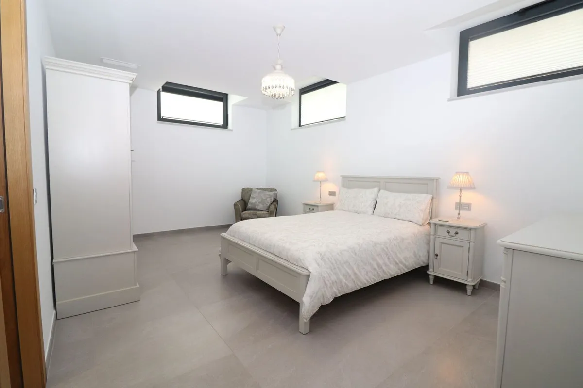 a8b8e7fc-5ef7-43dd-b99d-2f76cbd743c0