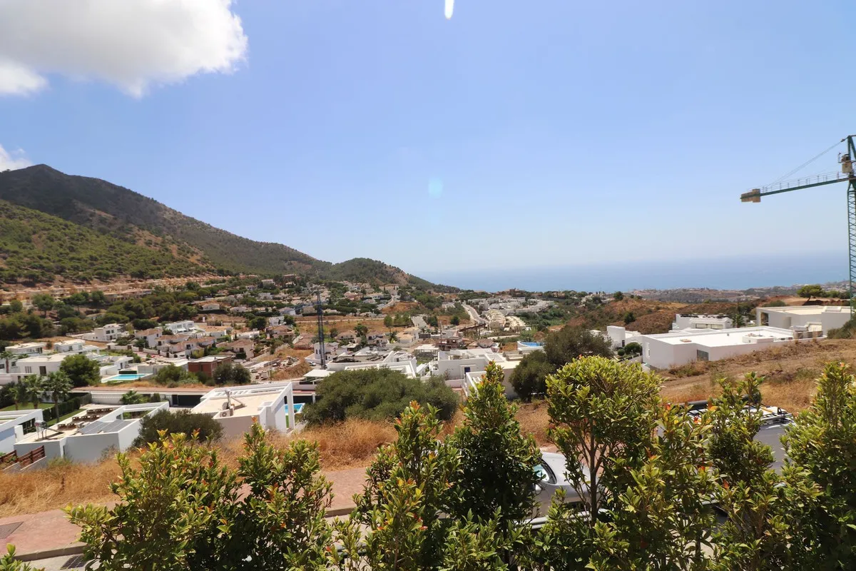 bc10d61f-f7a8-4d3b-8809-8c70b26cd832