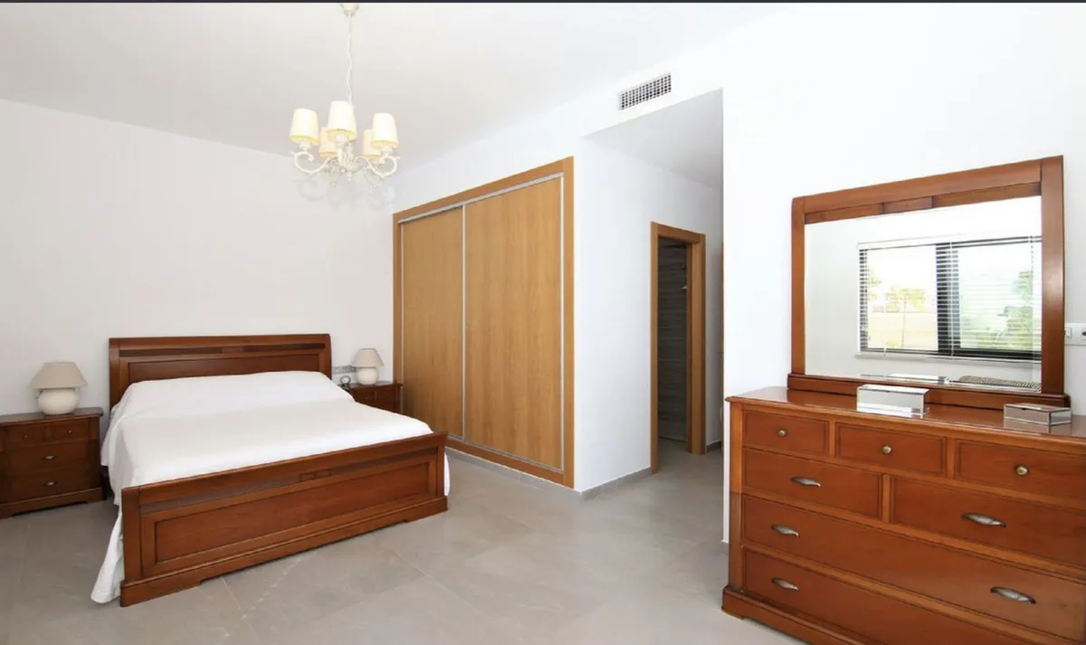 bdaea798-e5b5-4614-99a3-a6a6864d8d0e