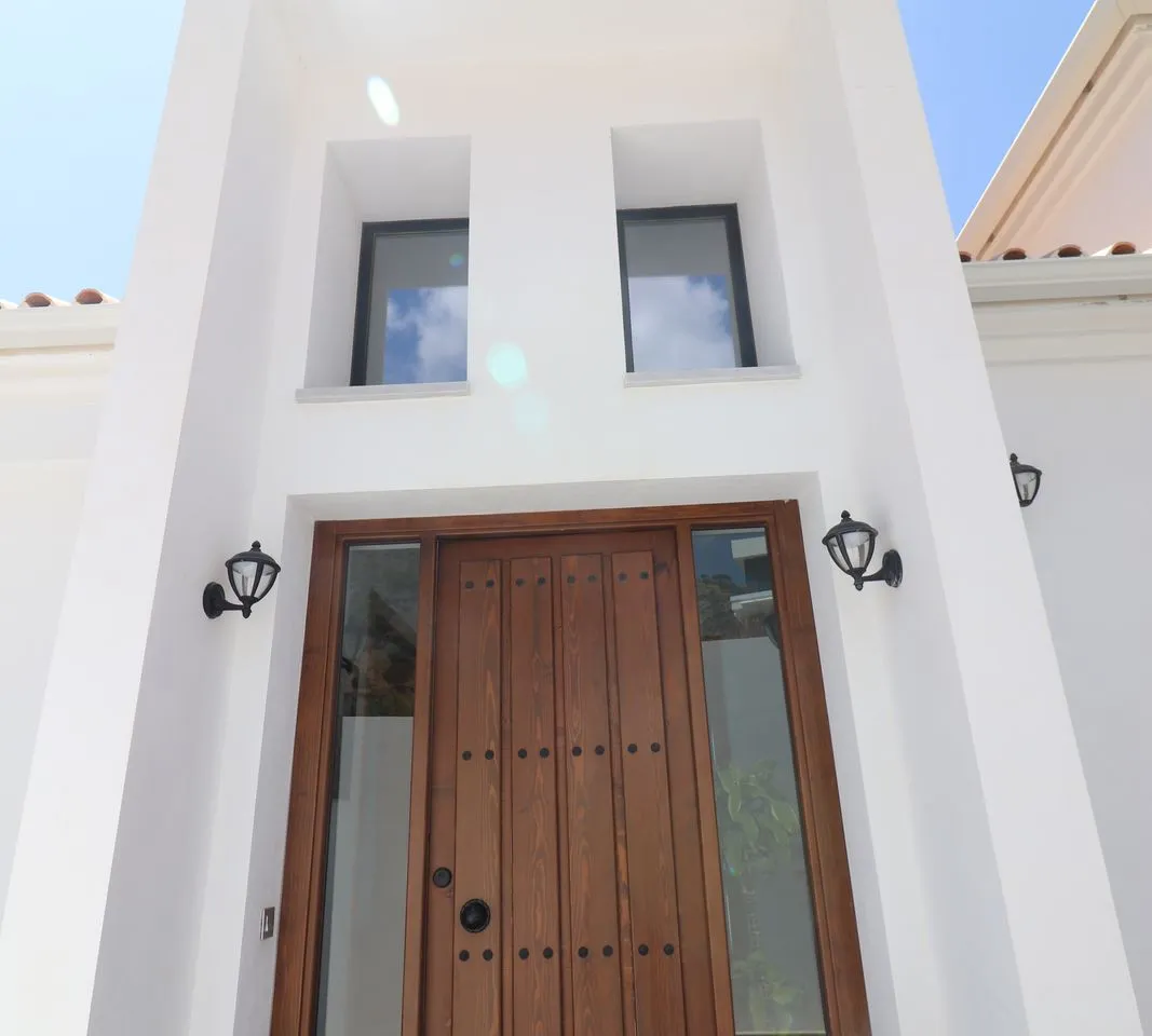 ec181ebf-4a4a-45a2-a288-e4ddf766bd6a