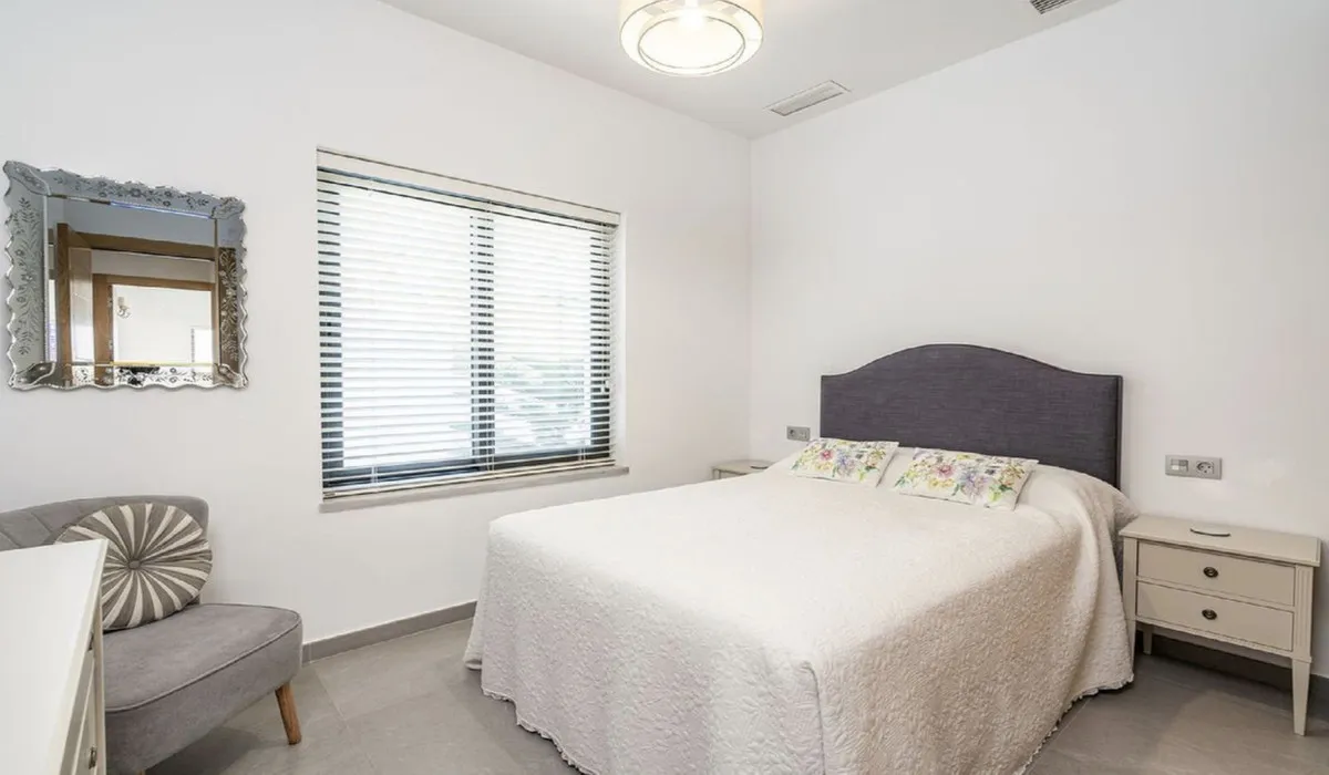 f88525dc-27e4-43cd-82c6-8f79c5ae7474