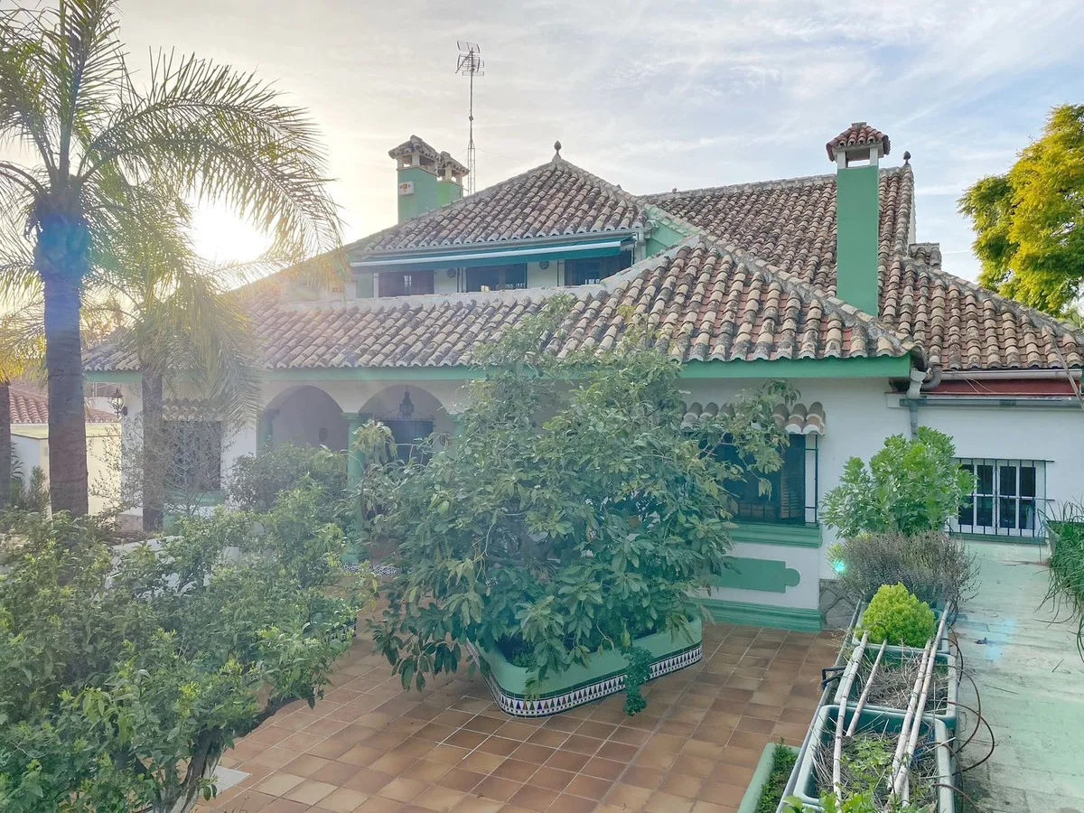 f28181c4-c3fc-4dd1-bd71-952f083c6cb4