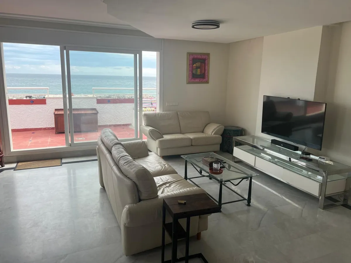 a022d708-0b65-46c7-be1d-7aa2c431fa6a