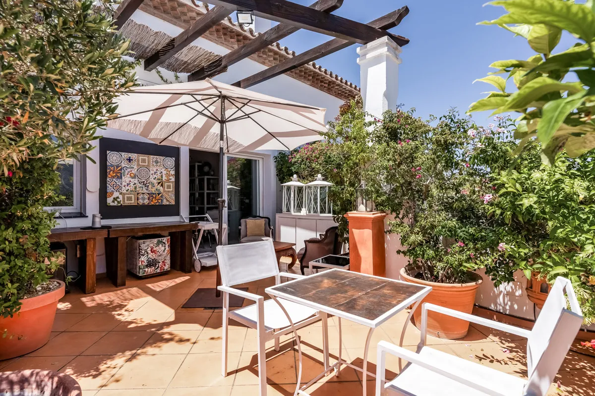 ade0f24b-ed80-4b37-9c5b-4bdd8fb564bf