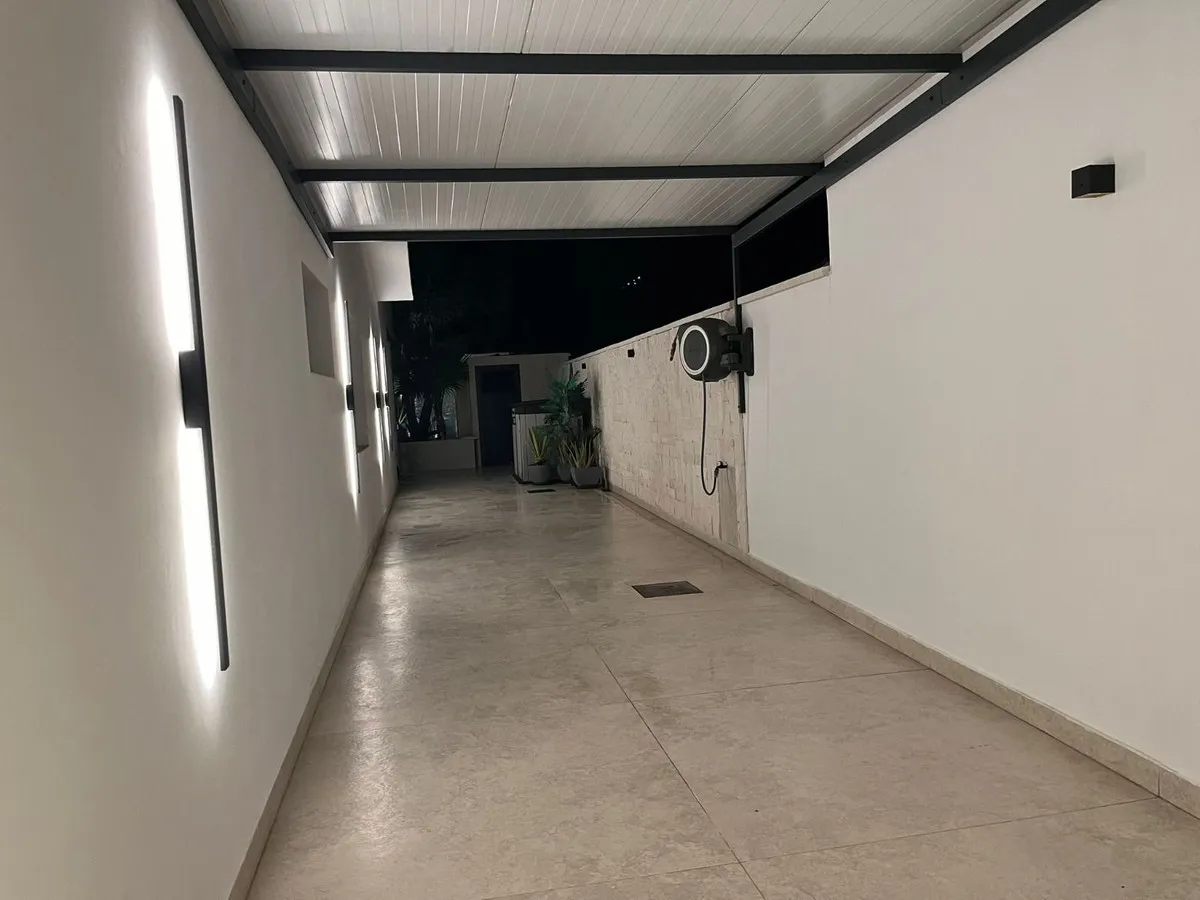 25ccb764-aa0c-46b8-b5a9-9ec20ee977fd