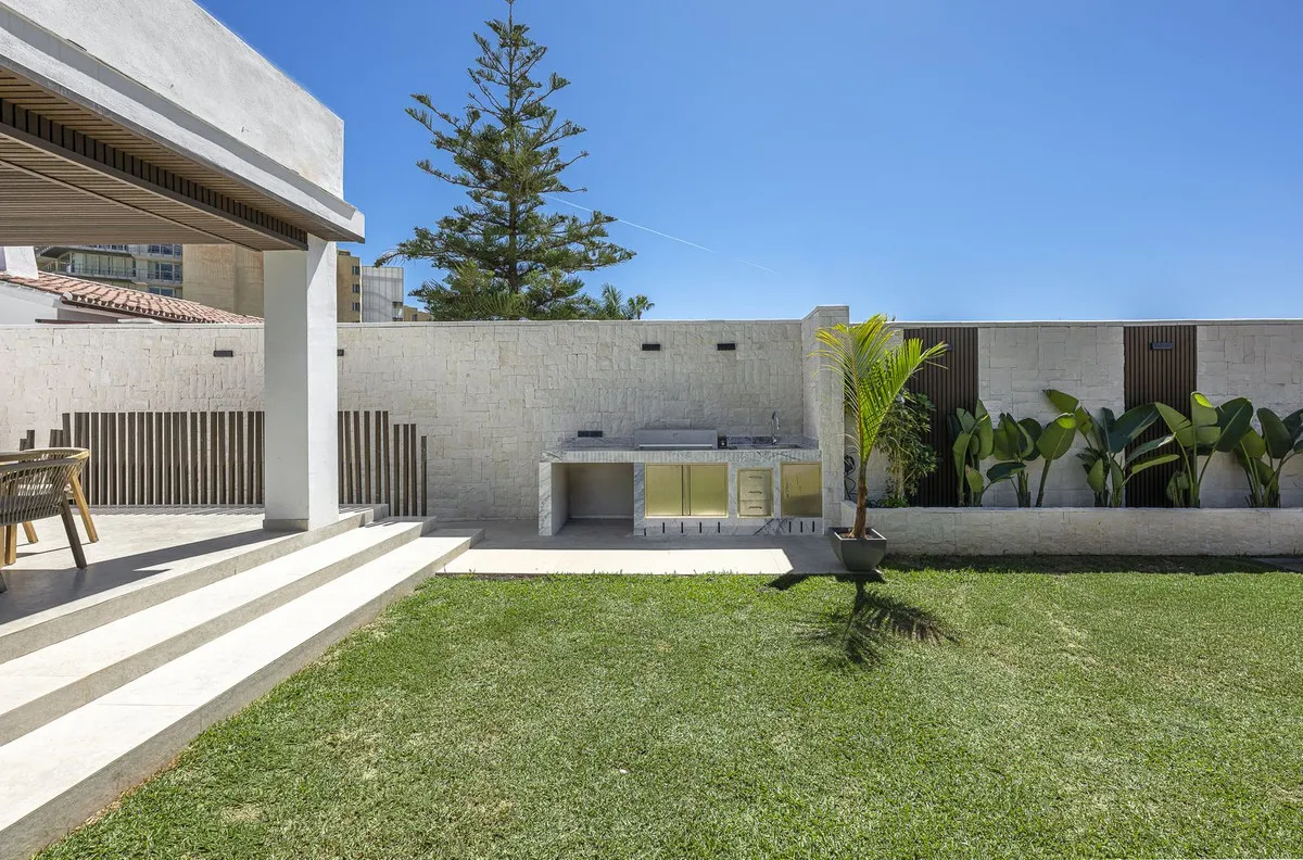 347fc1ab-b584-4392-8b23-89fad634d473