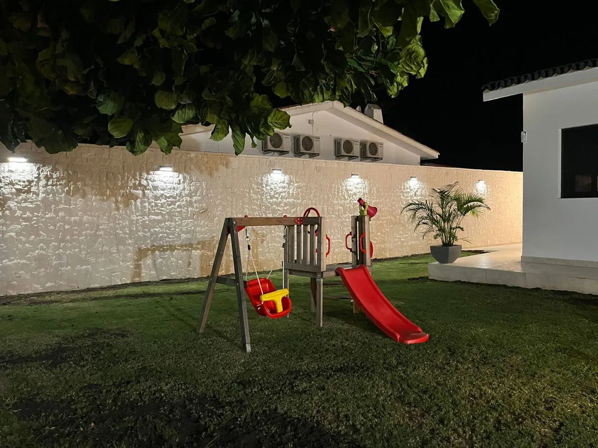 4e38b147-00dc-4c12-b679-d8dfc7560274