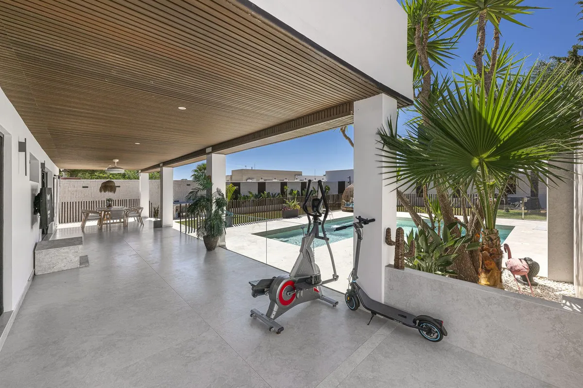 7af947d6-a97e-4435-b5a7-bfa24bdb5a40