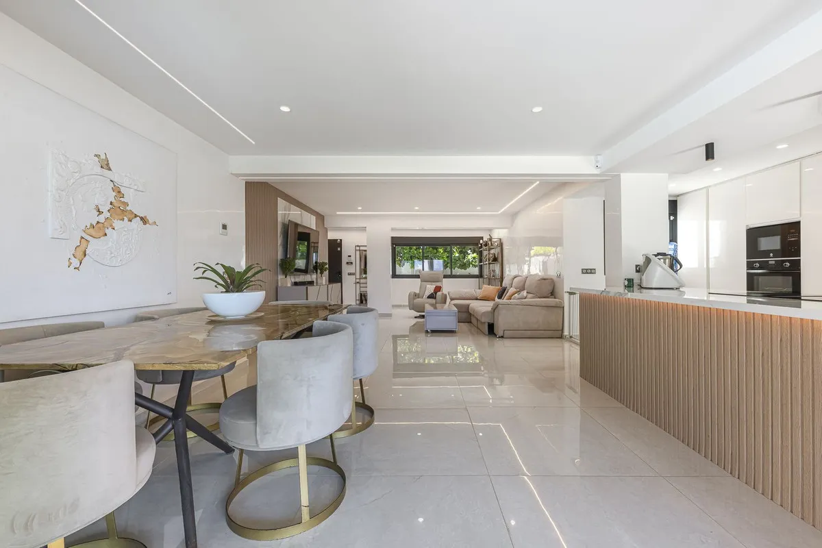 84d3a647-10f6-46f3-b10e-25688317686c