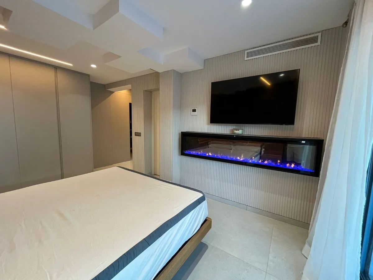 dd358b62-a2d3-44a6-b018-db9482412d5f