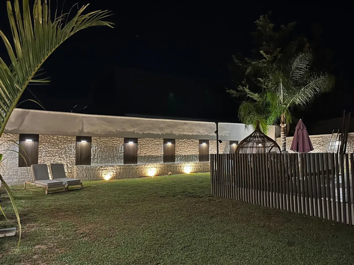 f8e53f82-5b0b-45d7-959e-0935715b8d3f