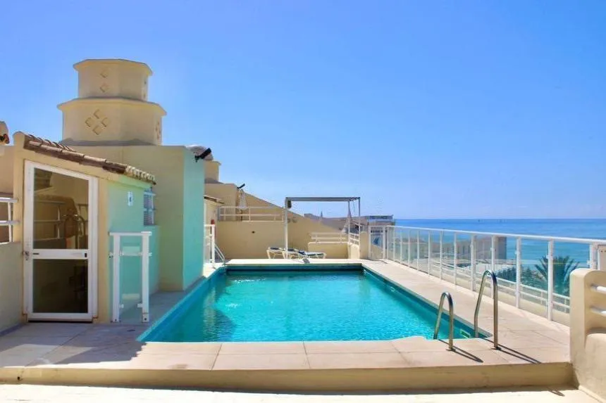 b5f90d69-c529-4959-bc42-f5544cc809f9