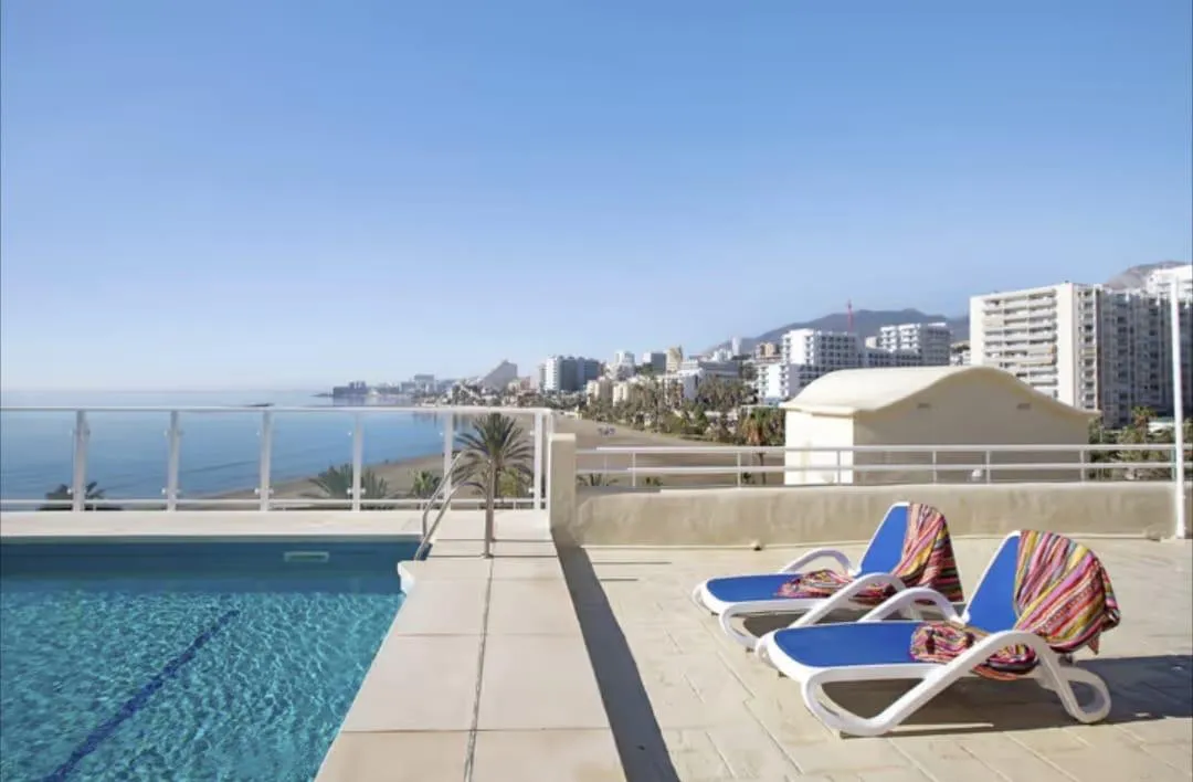 fe89f457-5a98-4c39-9e8f-300465f90e58