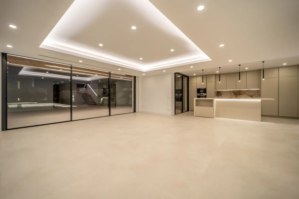 a5ef4d53-6a0b-444f-ad26-759bb428c446