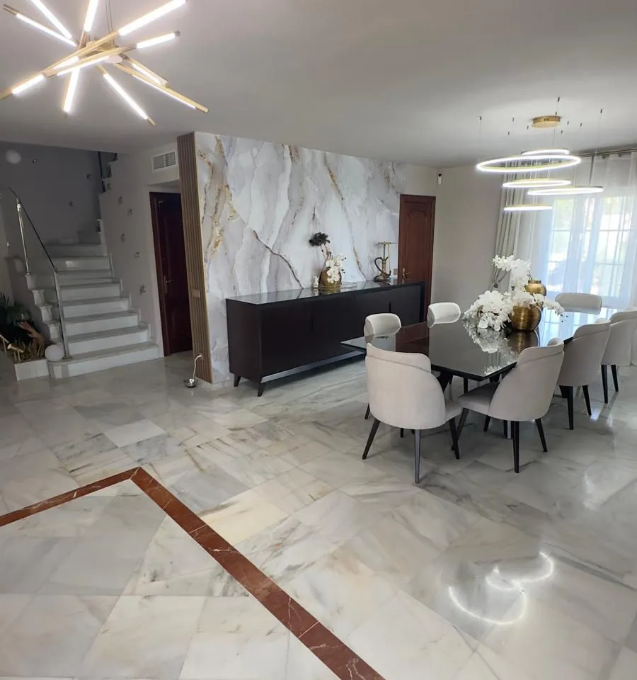 2325e077-0121-440d-93e6-41544a0c4b48