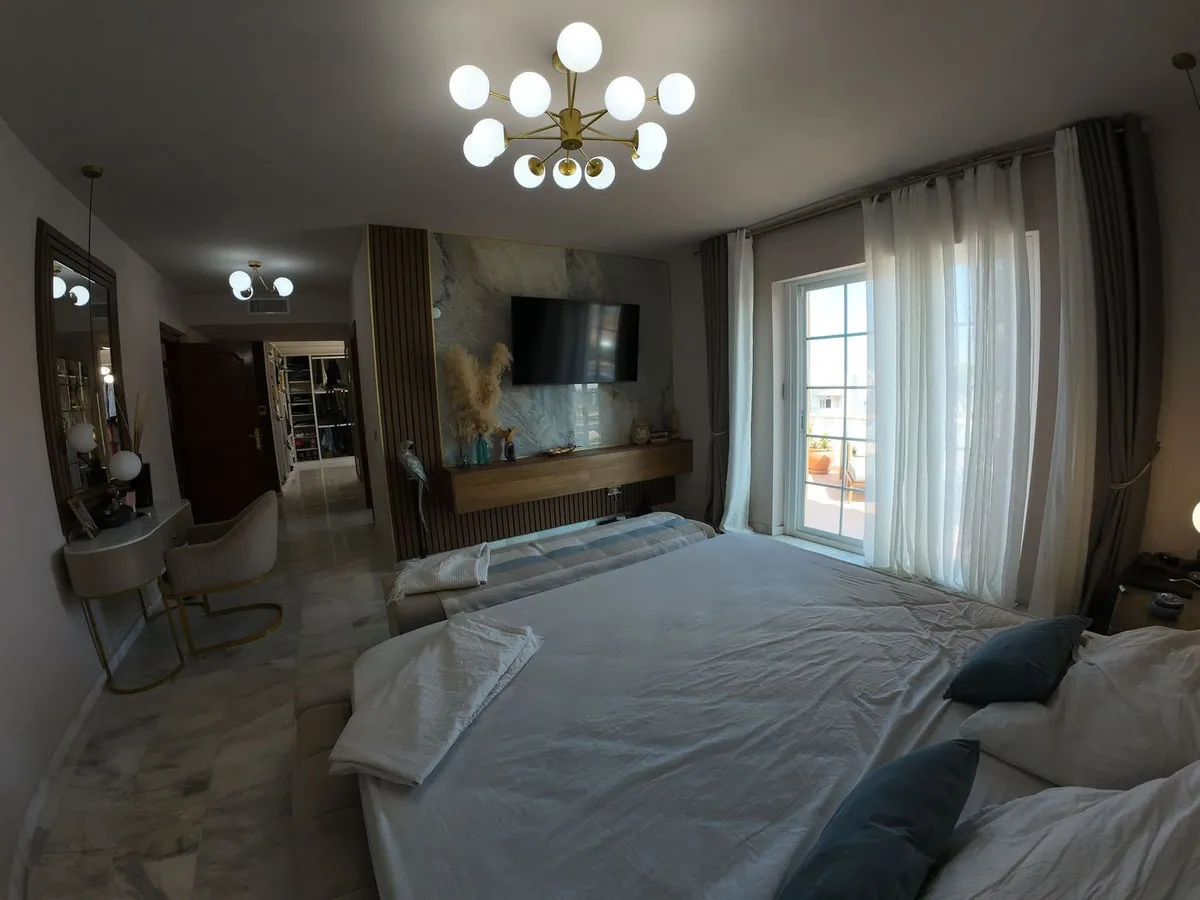 c53cb507-e809-4ac6-a677-f617bea3eb16