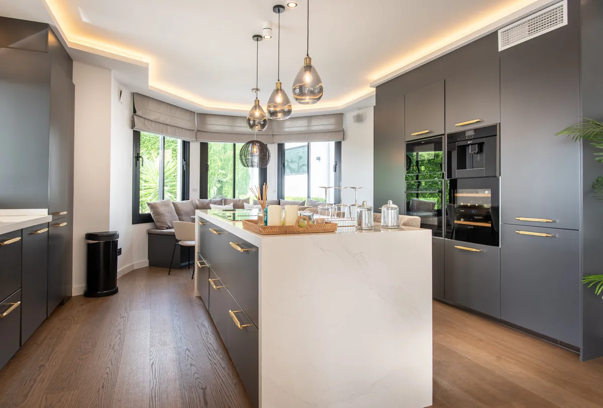 db3c8a5f-e849-4032-aca9-d0aad7d817bb