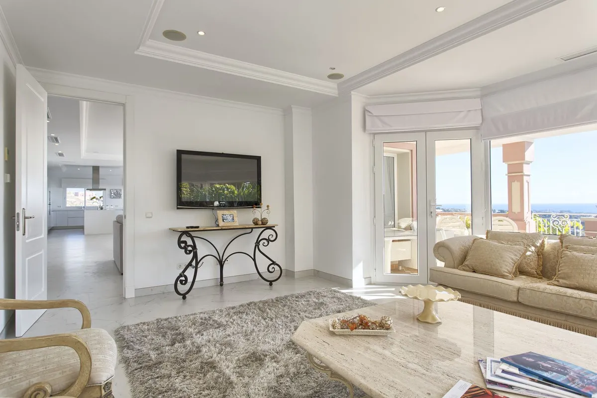 5ea9cb40-7c0f-420c-8400-9e9a38e09796