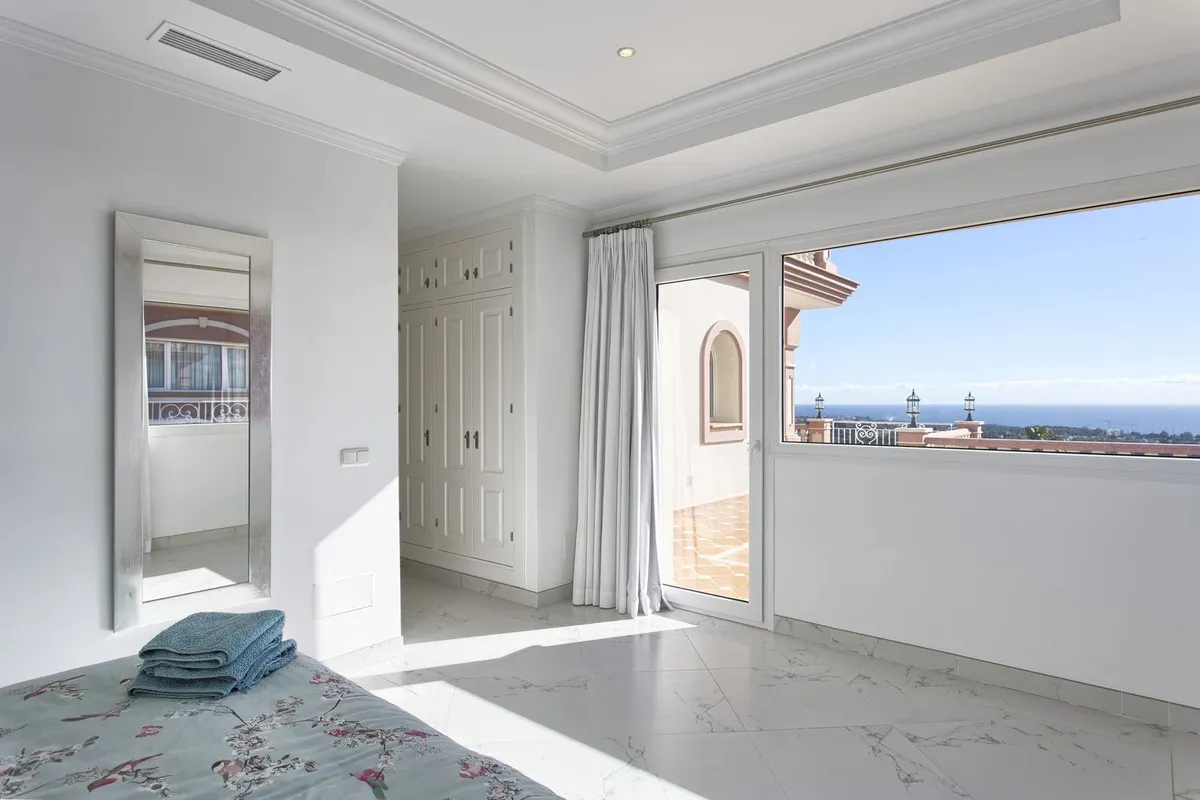 67db0abe-55e0-4d2c-9099-723c6db25a70