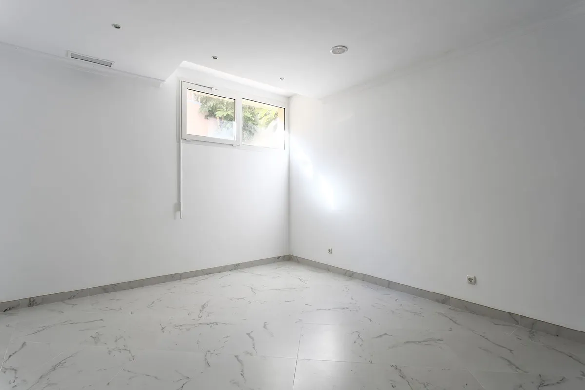 a50dd7bc-d09e-49a7-8190-71f9f30a7fe4