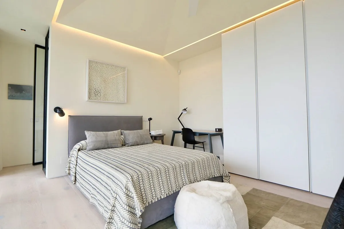 090670c8-32d8-47ba-8871-3617c332ad25